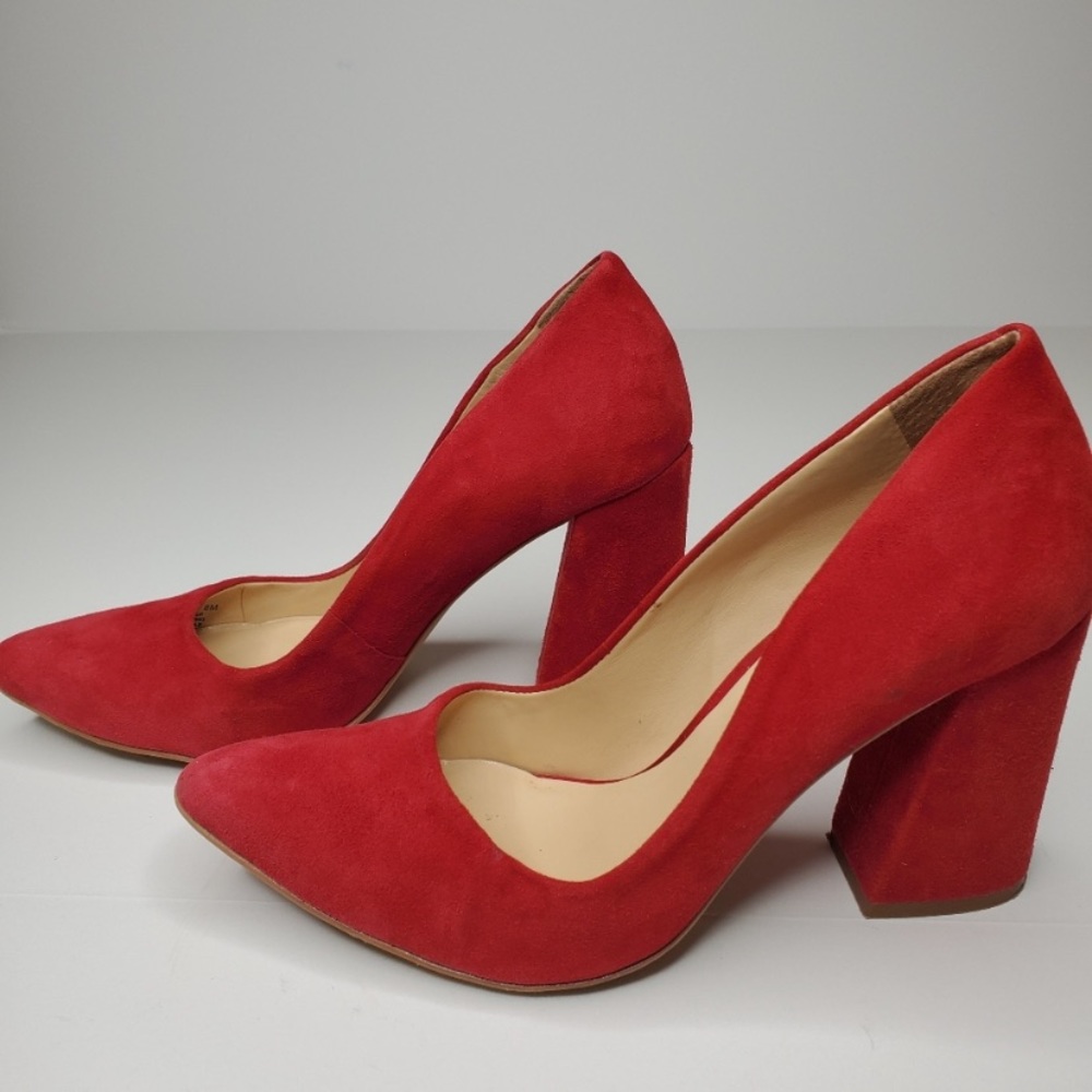 Vince Camuto Talise Red Suede Block Heel Size 8M
